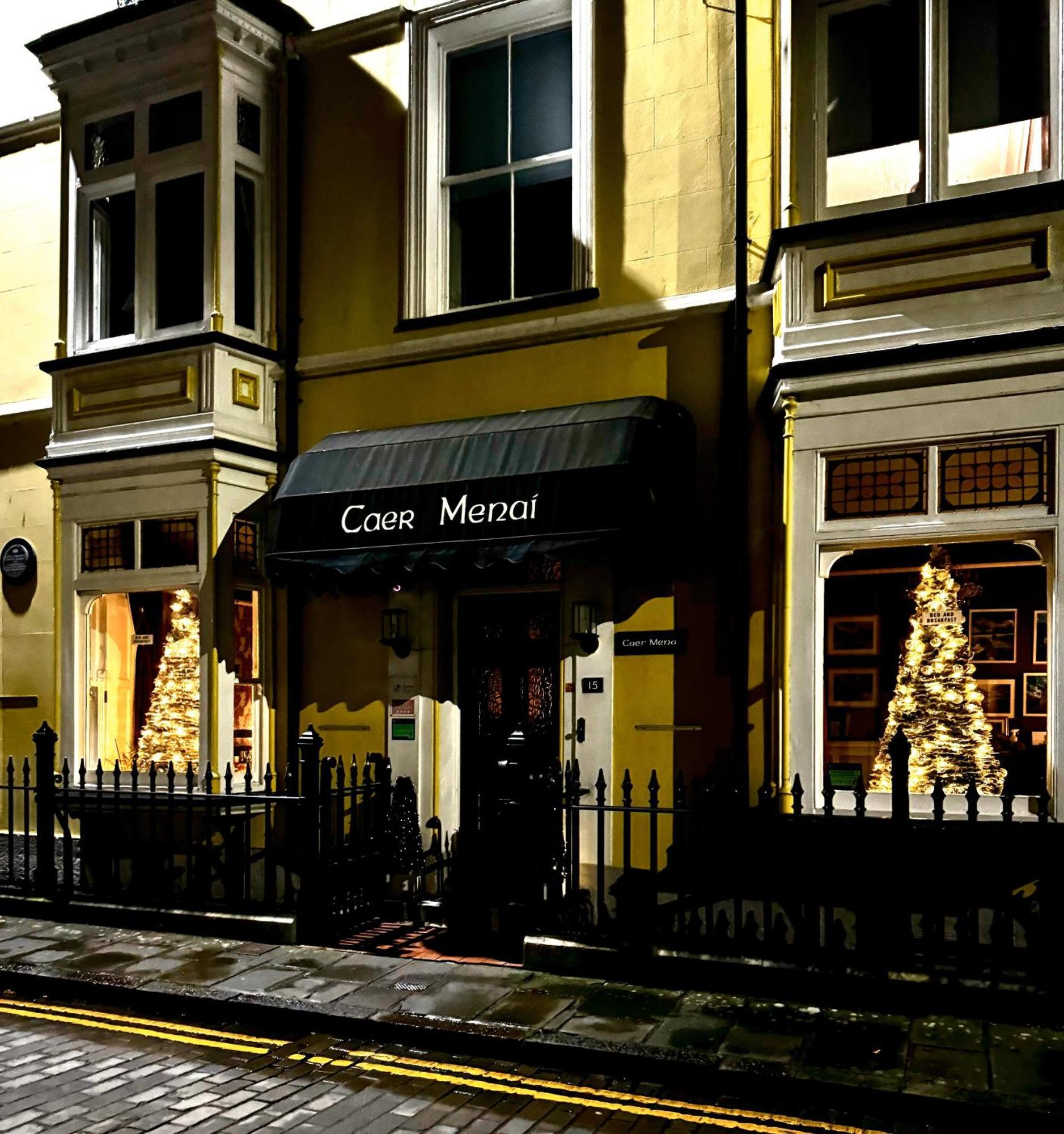 卡纳芬 Caer Menai酒店 外观 照片